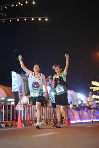 BIB: 
                            <button type="button" onclick="openModal(24525537)" class="btn btn-primary btn-sm float-right btn-popup" data-toggle="modal" data-target=".modal-high-quality">
                        <i class="fas fa-shopping-cart"></i> Add to Cart
                    </button>
                                            <button type="button" onclick="isThisMe(24525537, true)" class="btn btn-success btn-sm float-right btn-popup btn-isme hidden" data-toggle="tooltip" data-placement="bottom" title="นี่คือรูปของคุณใช่ไหม คลิกที่นี่เพื่อเอาเข้าอัลบั้ม">
                        <i class="fas fa-plus"></i> Add to album
                    </button>
                    <button type="button" onclick="isThisMe(24525537, false)" class="btn btn-warning btn-sm float-right btn-popup btn-isnotme hidden">
                        <i class="fas fa-ban"></i> Remove from album
                    </button>